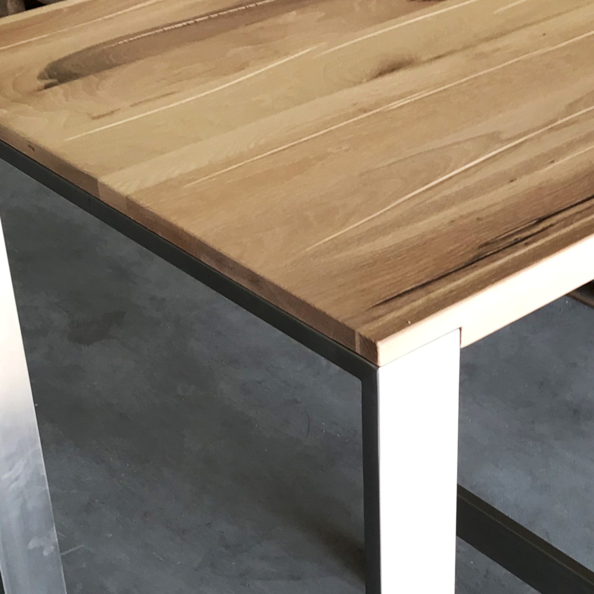 Ecomatrix Wild Oak Tables