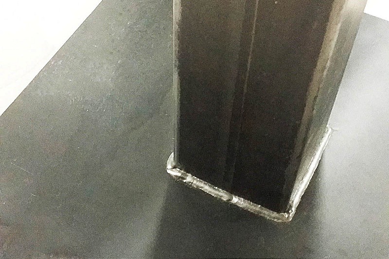 Ecomatrix Wild Oak Tables